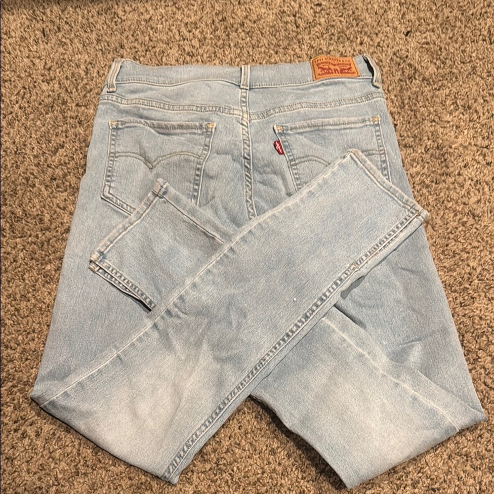 Levi's Women's High Rise Light Blue Jeans